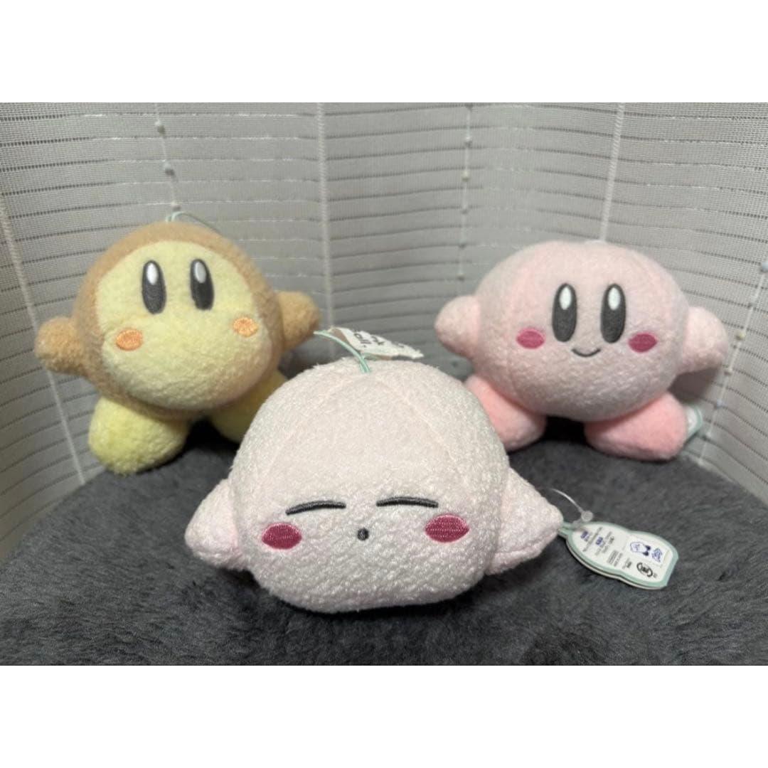 Kirby the Star - A mini stuffed toy with a gentle texture. 2 [Set of 3]
