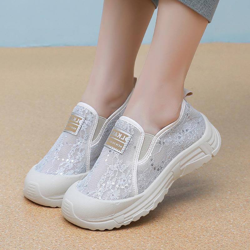 Shoes women's summer new versatile casual shoes soft sole not tired feet comfortable large size shoes