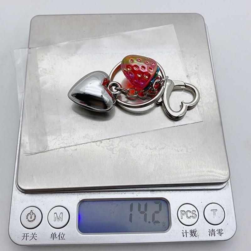 Strawberry/Tomato Heart Key Pendant Stylish Keyring Backpacks and Purses Charm Accessory Fashionable Keychain Ornament