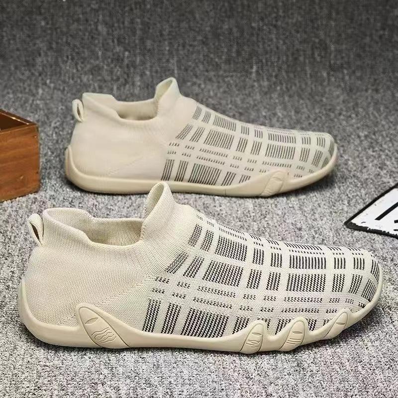 New men's casual shoes summer fashion one-pedal fly-woven breathable soft-soled wear-resistant socks shoes