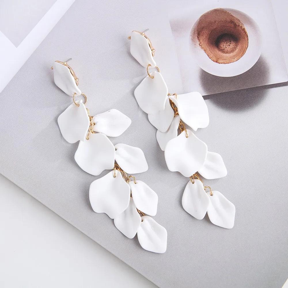 Eleganti Orecchini Pendenti a Petalo e Foglia alla Moda Orecchini Lunghi con Nappe Colorate Retrò Gioielli Esagerati Pendenti per Orecchie Donna