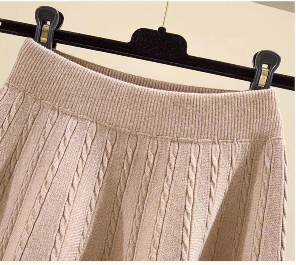 Korean Style A-Line High Waist Mini Skirt for Women - Slimming, Plus Size, Hip-Covering, Draping Effect, Big Swing Knitted Umbrella Skirt
