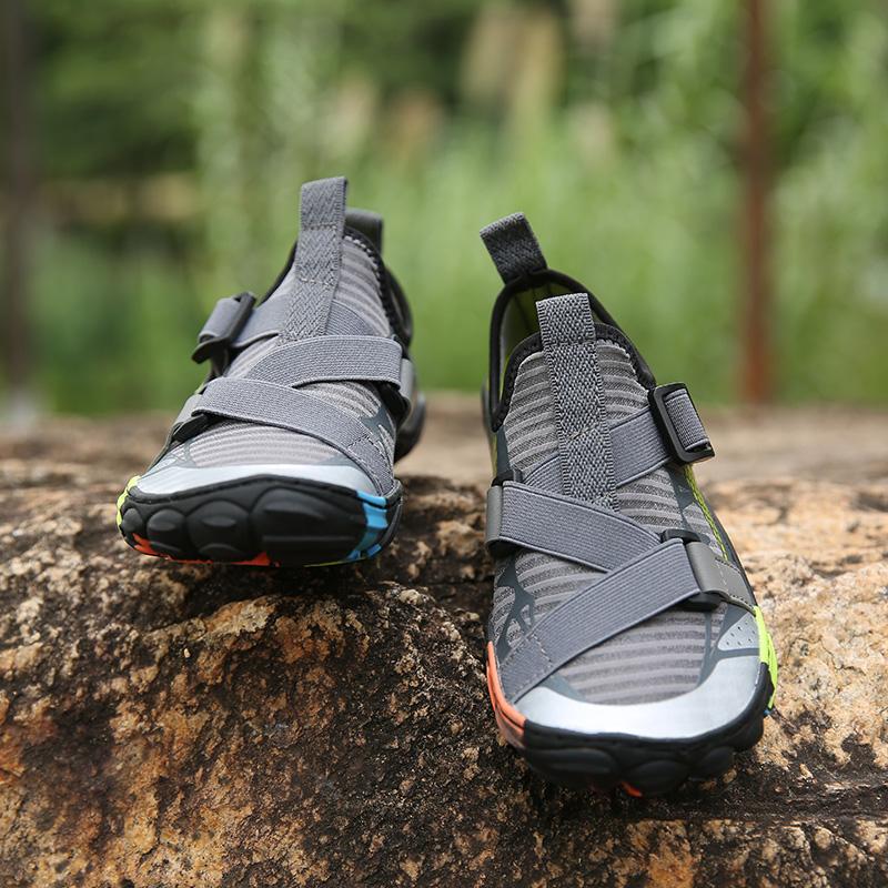 Children Beach Aqua Shoes Boy Girl Barefoot Water Shoes Quick-Dry Drainage Diving Swim Sandals Kids Fishing Surf Wading Sneakers