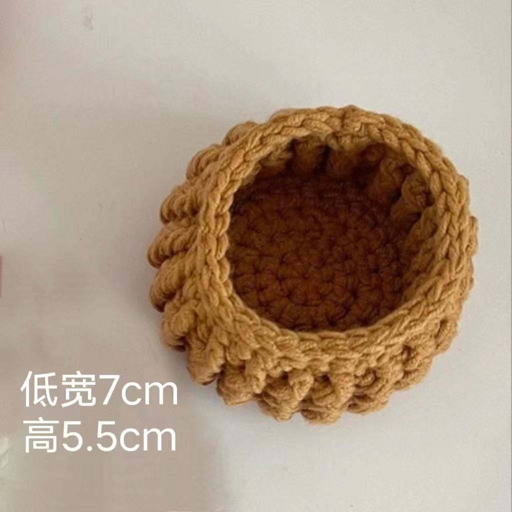 Finished product new cute wind ins small flower coaster placemat thermal insulation mat handmade wool crochet