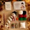 Set per Uncinetto per Principianti Bambola Ornamento a Spirale Kit Fai da Te, Artigianato Festivo con Filato Morbido Albero di Natale, Perline, da Appendere per Finestra Parete Armadio Regalo Lei