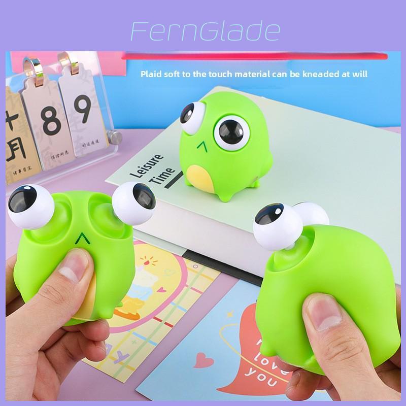 Pvc Frog Stress Relief Toy With Eye Popping Features For Kids And Teens