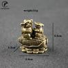 Vintage Copper 2021 New Design Corn Rat Kiss Love Figure Small Ornaments Brass Corn Mouse Heart Desk Decoration Keychain Pendant