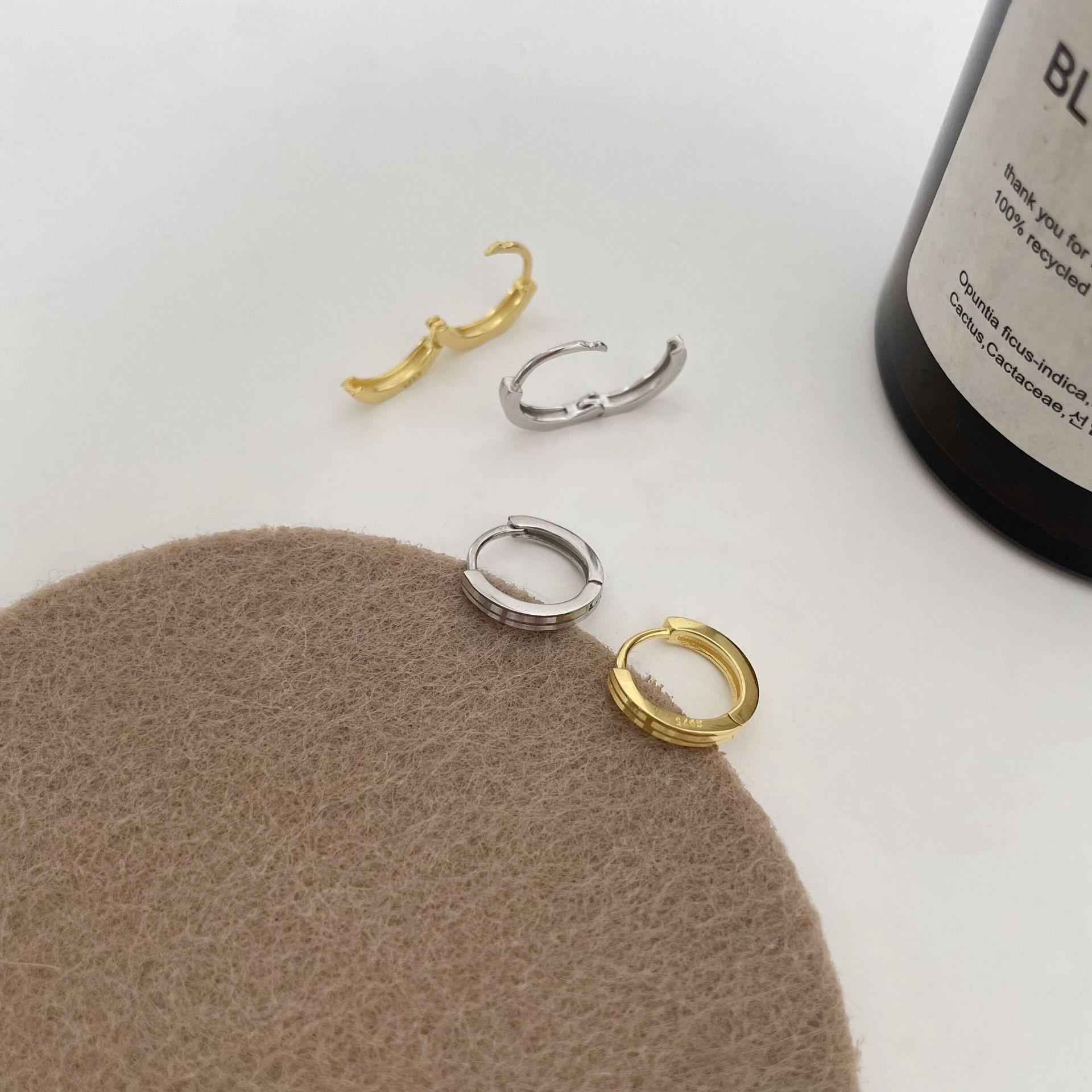 

Корейские серьги-кольца из стерлингового серебра 925 пробы: Трендовый минималистичный дизайн 2022 года, изысканный холодный стиль. Yellow Electric - Nano Anti-Oxidation Protection