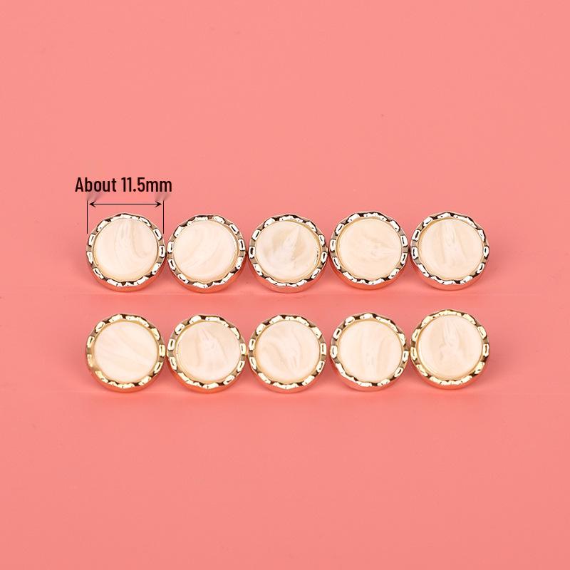 High-End Damen Perlen Cardigan Hemdknöpfe: Exquisiter Kleiner Duftstil