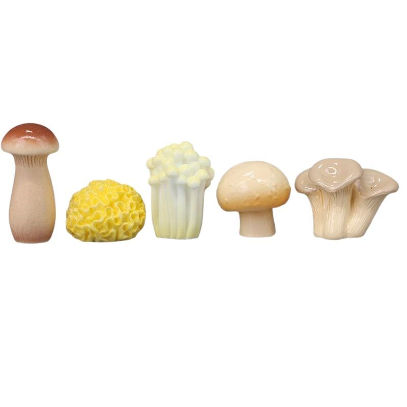 8Pcs  Cute Mini Mushrooms Desk Ornament Colorful Desktop Model For Indoor Outdoor Resin Micro Landscape Fairy Garden Decoration