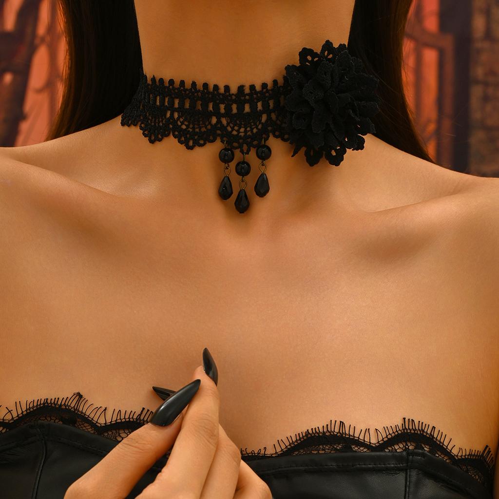 Vintage style dark red rose long fringed necklace goth black lace collarbone chain collar