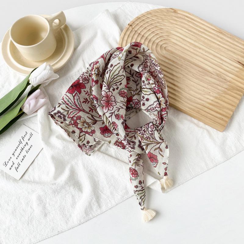 Small Fresh And Sweet Silk Scarf Square Scarf High-End Cute Style With Cotton And Linen Small Square Scarf Women'S Scarf Fringed Pendant