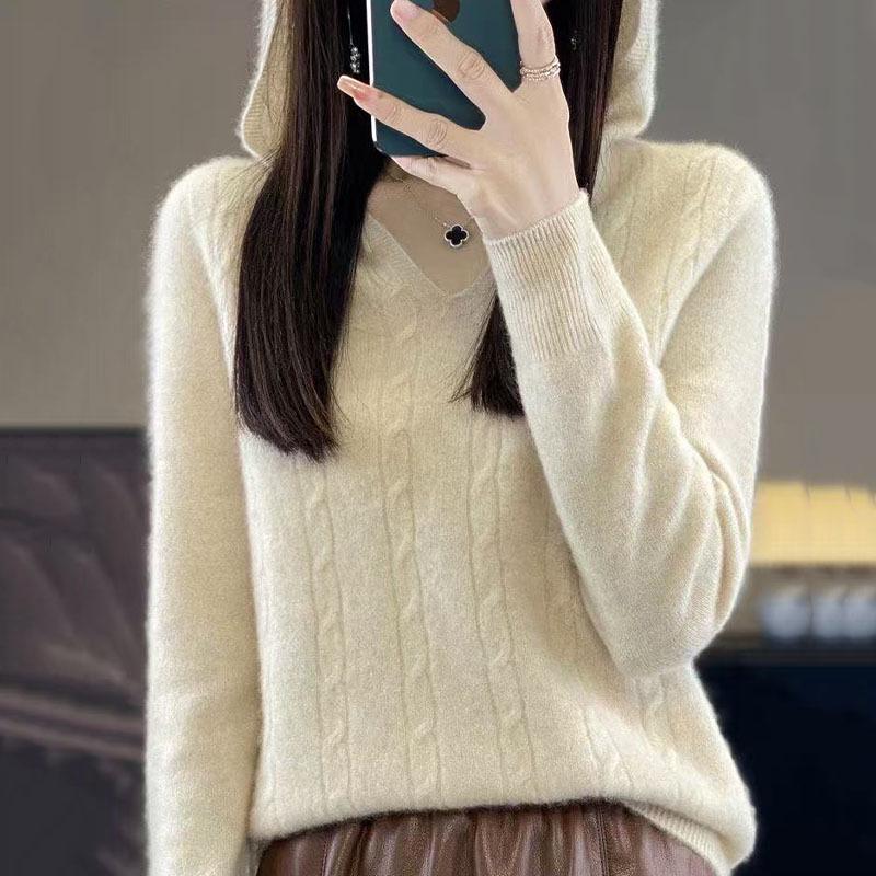 2026 Autumn/Winter Women's Hooded Knit Cashmere Hoodie - Soft & Fluffy Base Layer, Red New Year Edition