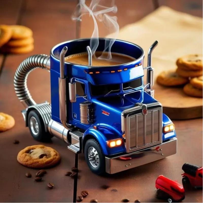 1Pcs Creative Semi-trailer Truck Shaped Coffee Cup Business Gifts Hot Sale Resin Home Decoration Semi-Truck Water Mugs Ornament