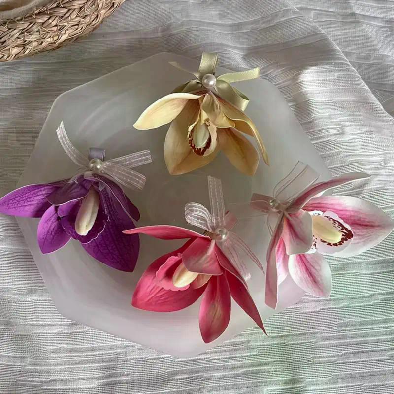 Neue Blumen Haarspangen für Damen Mode Leichter Luxus Seitenclips Französisch Elegant Temperament Kopfaccessoires