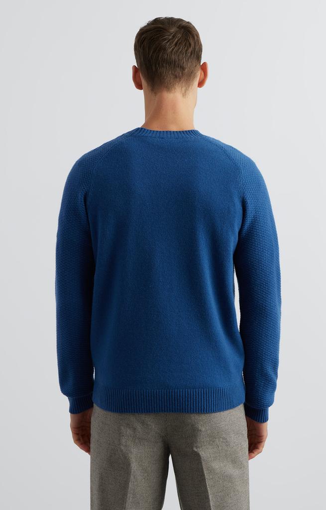 Micro-Patterned Round Neck Sweater M