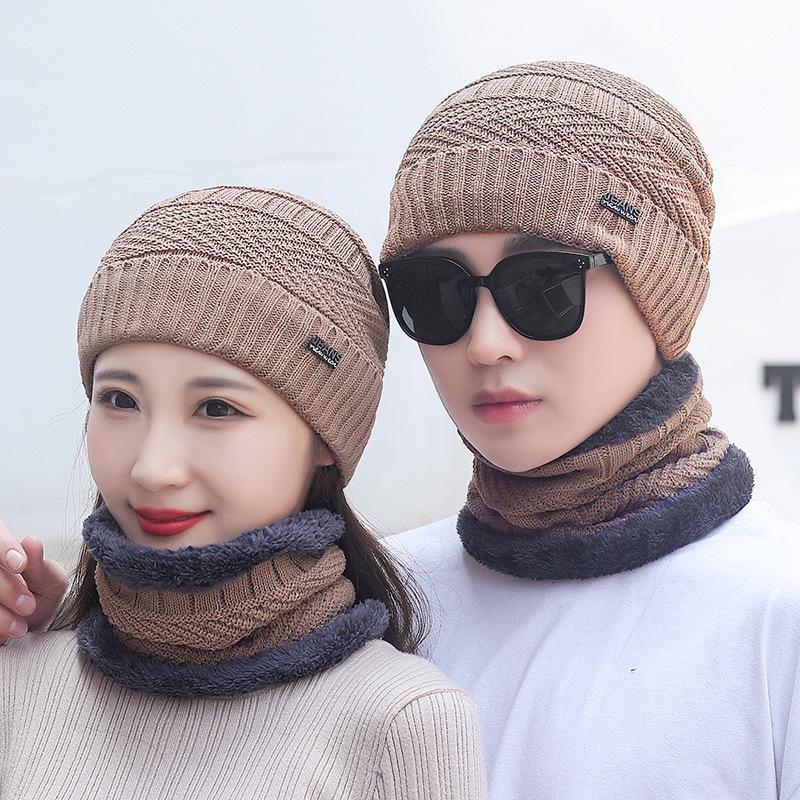 Men's Thick Knit Two-Piece Hat and Scarf Set – Warm Plus Velvet, Ear Protection for Outdoor Sports and Cycling