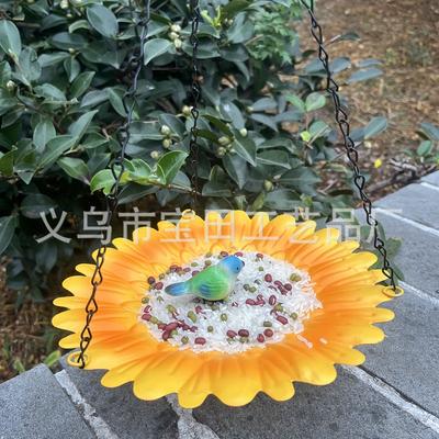 Înverzire şi amenajare – Decorațiuni pentru livadă