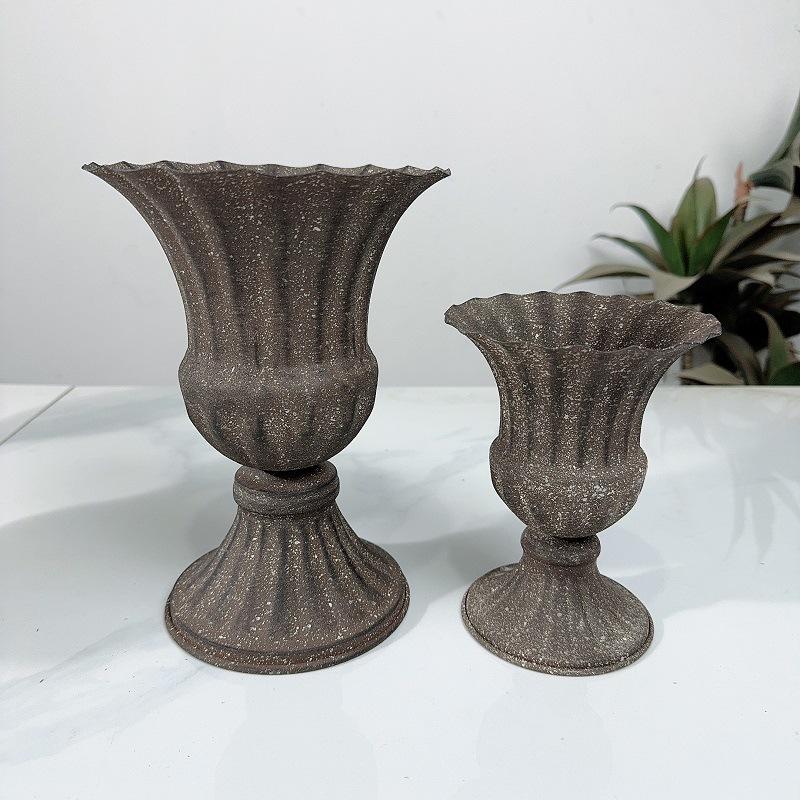 Latest Retro Wrought Iron Flower Pots Wedding Decorations Dried Flower Arrangements Household Decor Hotel Decorations Vases Ornaments