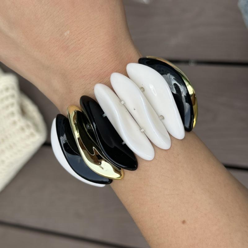 Schwarz Beige Dickes Harz Acryl Elastische Armreifen Geometrisch Unregelmäßig Breite Manschette Armreifen Armbänder Für Frauen Ästhetisch