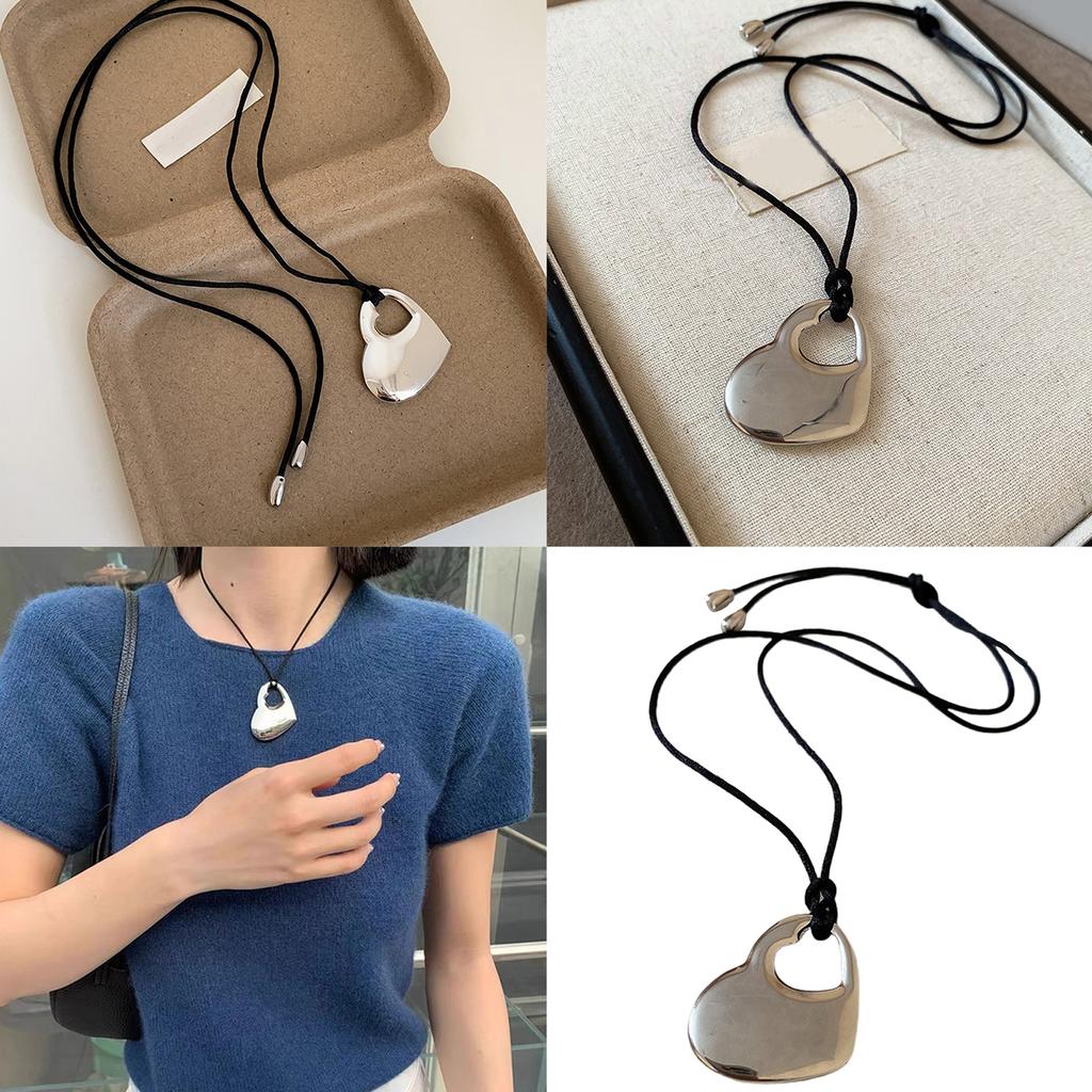 Trendy Double Hollow Heart Pendant Choker Black PU Leather Cord Necklace Adjustable Length Neckchain for Daily Wear