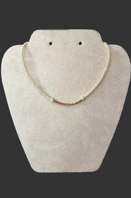 Delicate Beaded Choker – Handmade Fashion Accessory