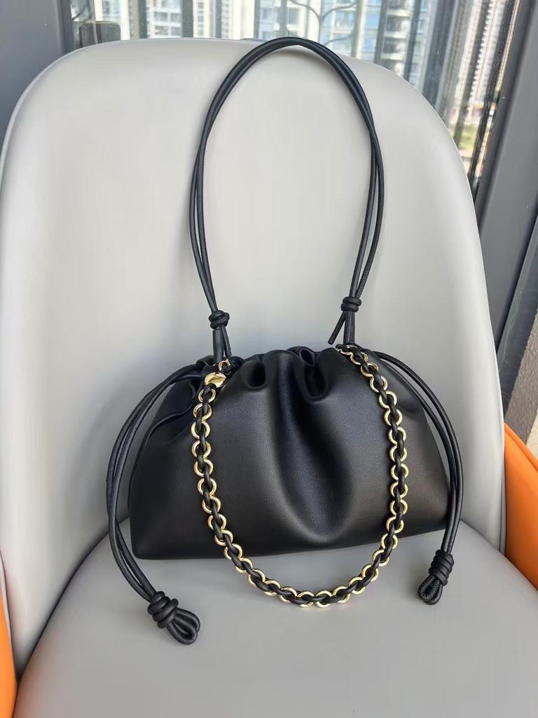 2025 New Chinese Messenger Women's Bag High Quality Flamenc * Purse Lucky Bag Drawstring Bag Soft Cowhide Cloud Bag