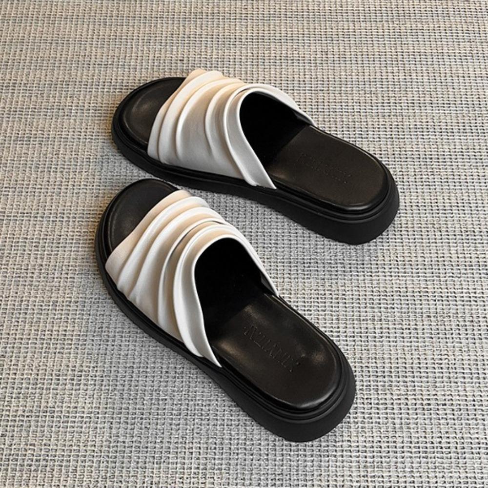 Flat Slipper Women's 2026 Summer New Solid Color Pleated Breathable Thick Sole Casual Versatile One-piece Fashion Slipper Women