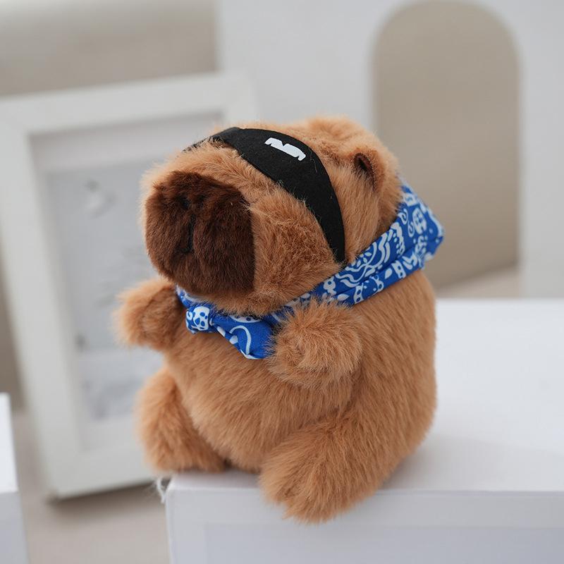 

Мультяшный плюшевый брелок-капибара, милая мягкая игрушка, подвеска для сумки, висячее украшение, настольная кукла-орнамент, брелок для ключей от машины, детский подарок