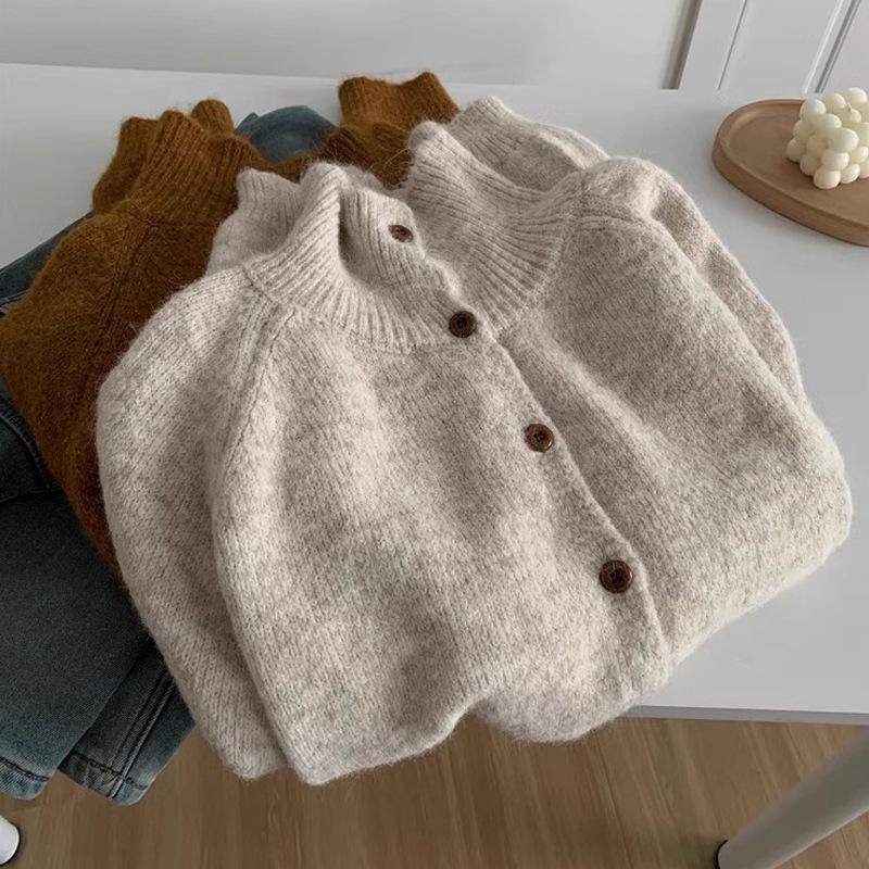 

Весенне-осенний кардиган крупной вязки в ленивом стиле со стойкой, женский мягкий свитер на пуговицах с высоким воротником 3XL