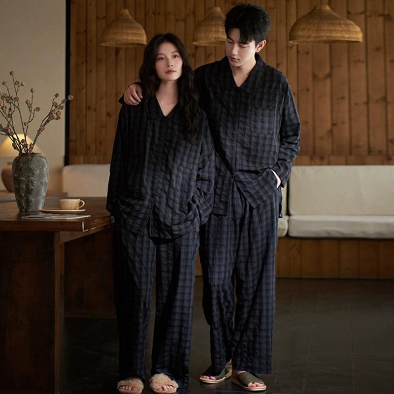 

New couple pajamas long sleeves spring and autumn women s loungewear men s simple plaid can be worn outside in stock M [women s style]