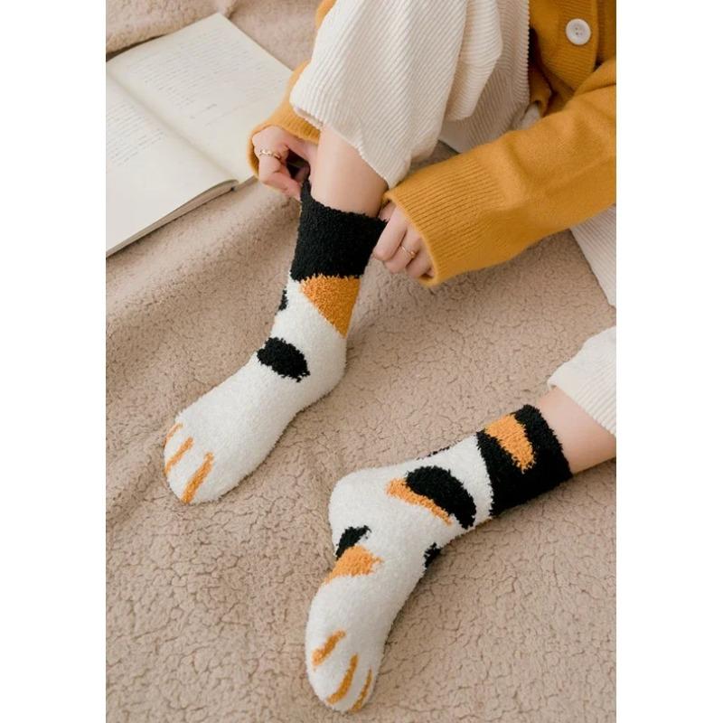 6 Pairs Woman Socks Kawaii Cartoon Cute 3D Dog Cat Paw Pattern Winter Female Fleece Warm Snowfield Home Floor Sleeping Thick