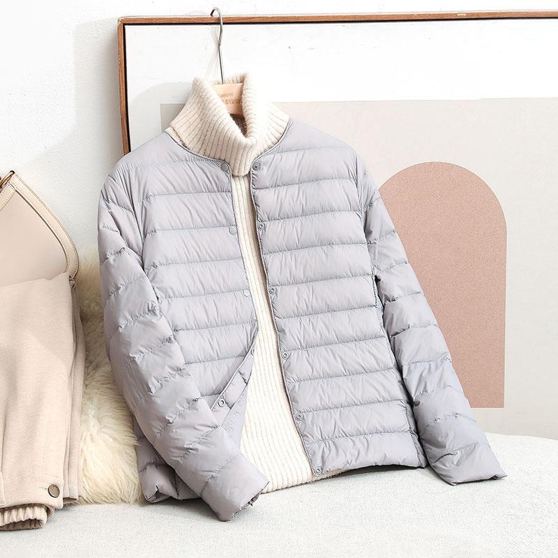 FASHION Light and Thin Down  Women's Short 2025 Winter Round Neck Inner Tank Wear Large Size White Duck Down Warm  Clothes