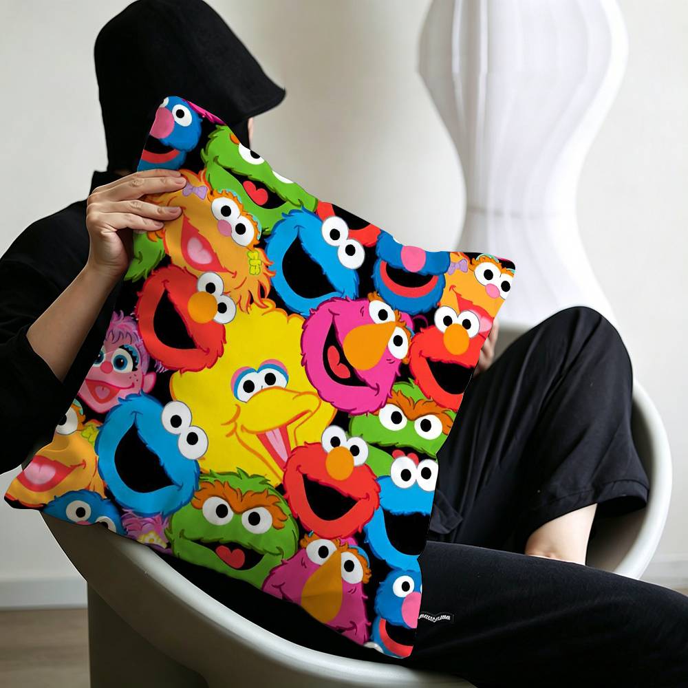 S-Sesame Street TV Cute Cartoon Pillow Covers Cartoon Sofa Decorative Home Double-sided Printing Short Plush Cute Cushion Cover