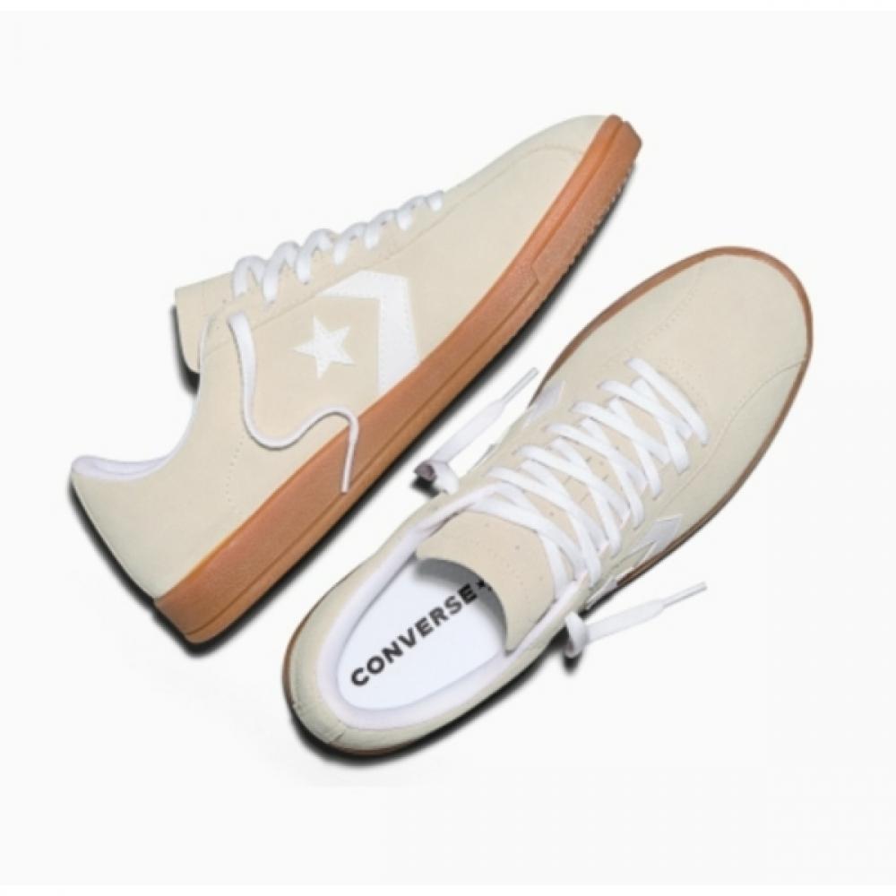 

Converse All Star Classic Trainer Lightweight Sneaker A16031c 230