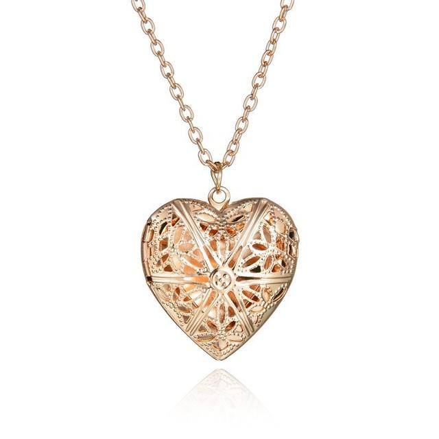 Collier chaîne d'amour en forme de cœur de pêche doux gravé pour femme, pendentif d'ouverture et de fermeture en forme de cœur, boîte Photo, cadeau