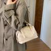 IELGY Ladies Messenger Bag Retro All-Match Portable Boston Bag