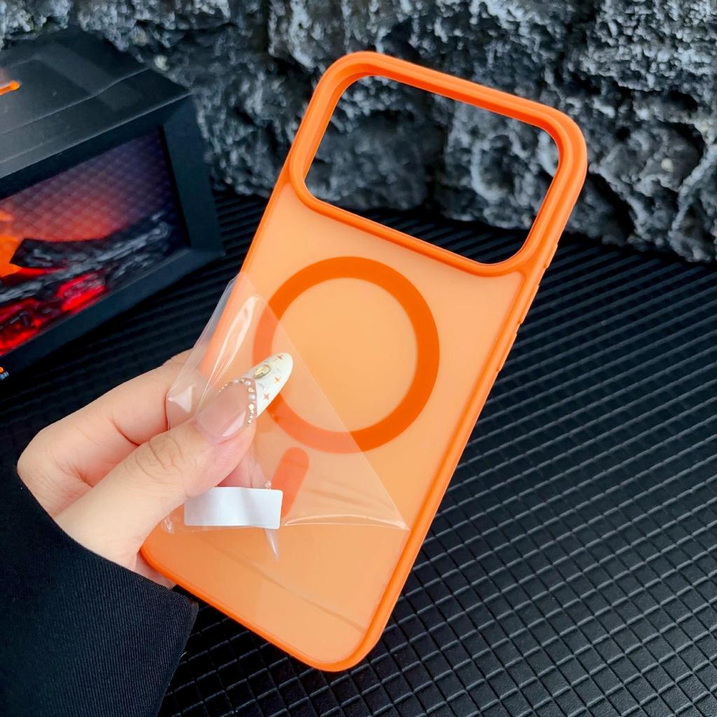 Compatible iPhone 17 Pro Max Case: Skin-Feel, Color-Blocking, Magnetic, Magsafe-Ready, All-Inclusive Protection.