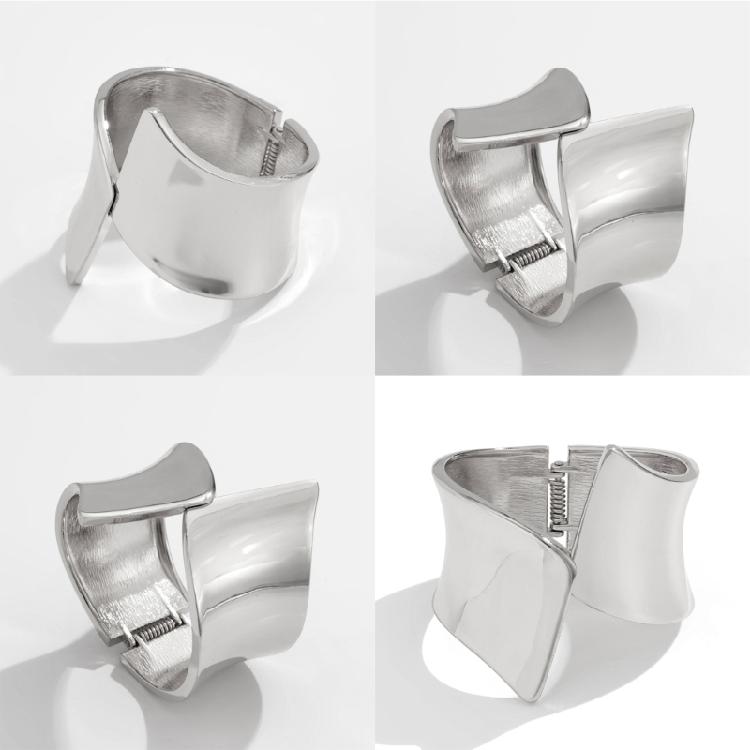 Stylish Geometric Wristband/Finger Ring Handmade Statement Bangle Fashionable Wrist Jewelry for Modern Women and Men