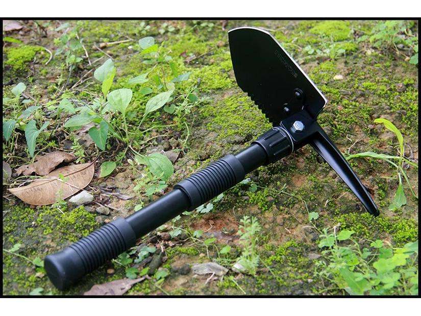 Military Survival Gear: Multi-functional Folding Manganese Steel Engineer's Shovel for Camping
