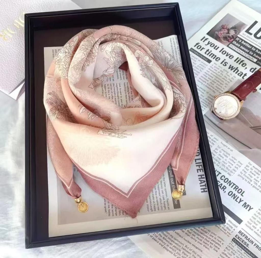 Chic Autumn/Winter Silk Scarf with Magnetic Golden Ball Clasp – Korean Style Neck Warmer