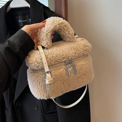Bolsa feminina de lã de cordeiro monocromática, pequena bolsa quadrada de pele macia, simples e versátil, bolsa transversal de um ombro