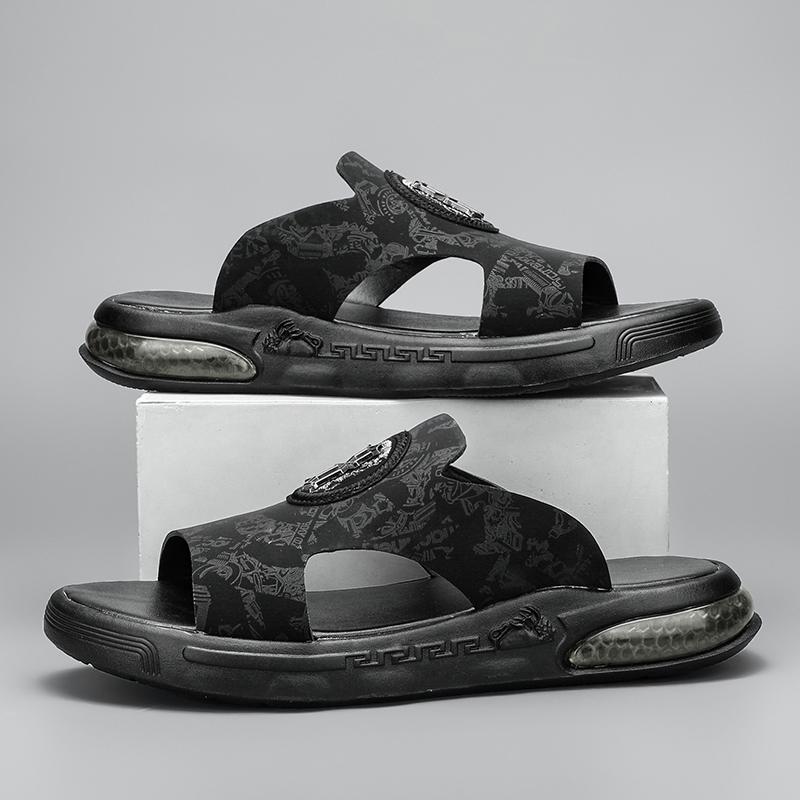 Fashion Beach Sandals Tie-dyed Designer Hole Slippers Sneakers Water Shoes Men Hollow Garden Shoes Slip On Men Slippers