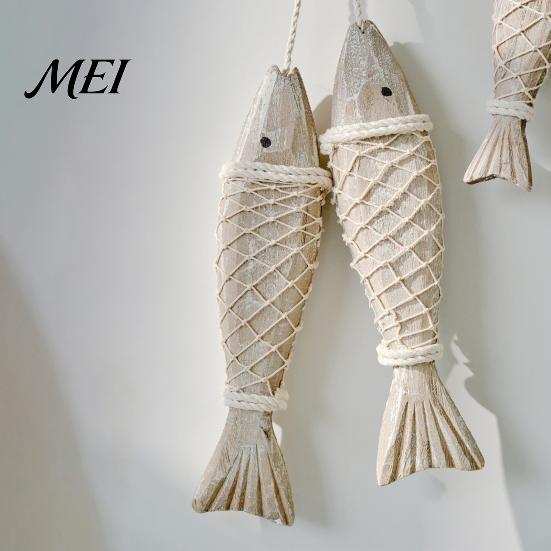 School Classroom Wall Art Rustic Nautical Wooden Fish Decor, Coastal Beach Style Hanging Unique Housewarming Gifts Ornament with Fishing Net for Lake