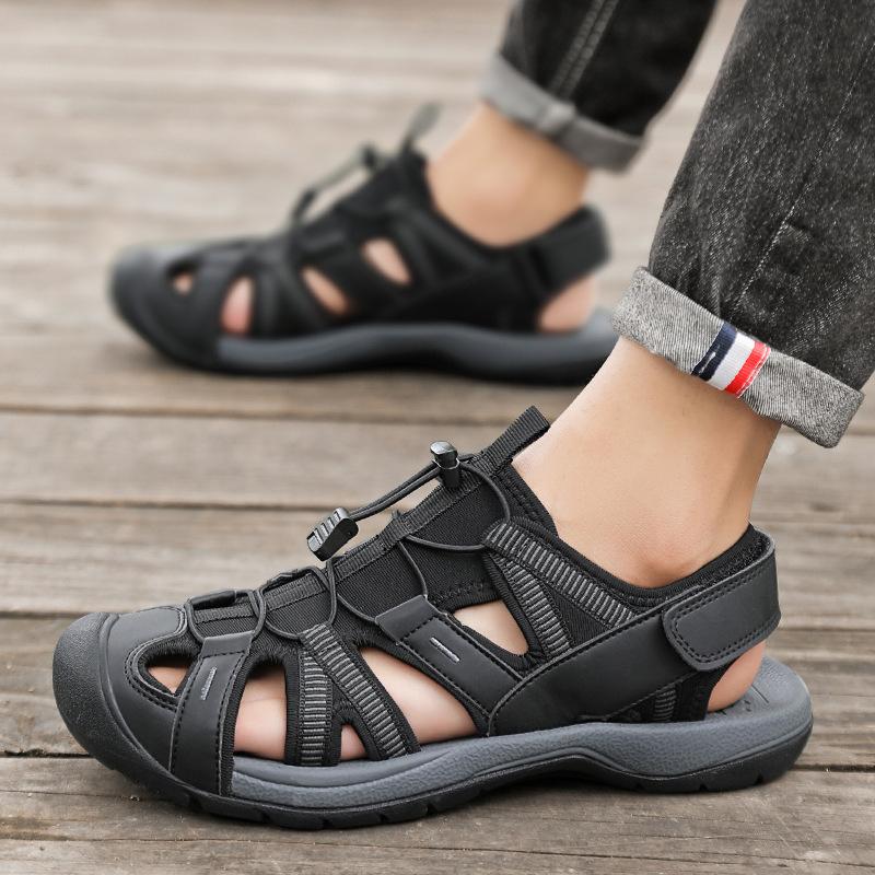Sandalen Sommer neu Freizeit Sportschuhe Große Größe Outdoor Rutschfest Deodorant Watschuhe Strandschuhe