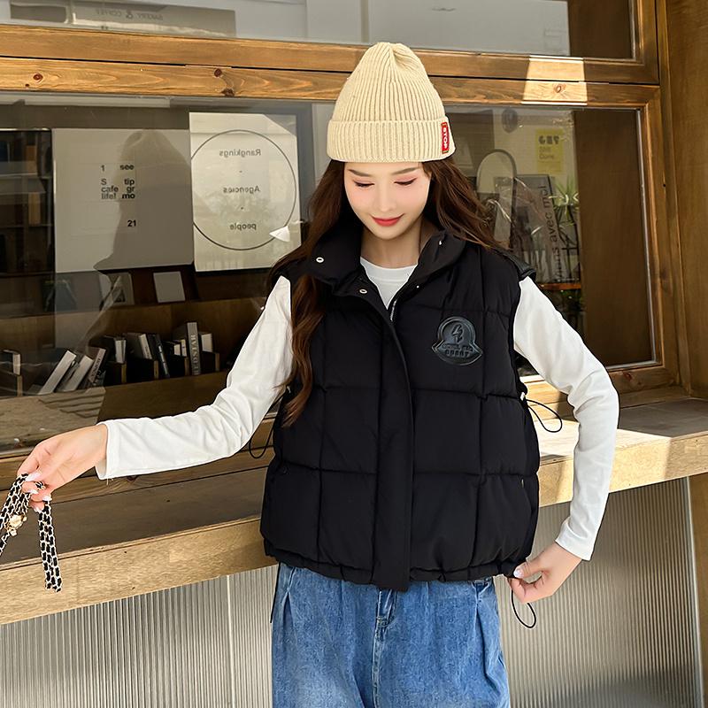 Женская осенне-зимняя однотонная утолщенная верхняя одежда с хлопковой подкладкой — фото 16