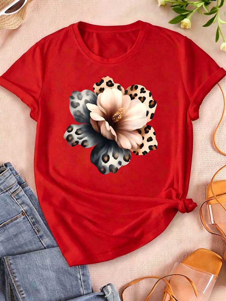 Watercolor Leopard Print Flower Women T-shirt Fashion Graphic Clothing Funny Harajuku T-shirt Female Clothes Tops