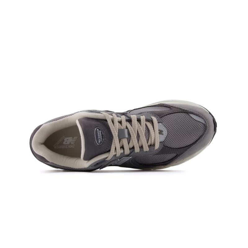 NEW BALANCE Men's and Women's Trendy Versatile Simple and Comfortable Spring Sports and Leisure Shoes M2002RNM