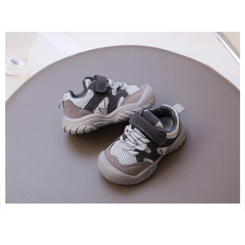 Children's sports shoes spring and autumn new boys anti-kick shoes breathable mesh girls non-slip and wear-resistant running shoes