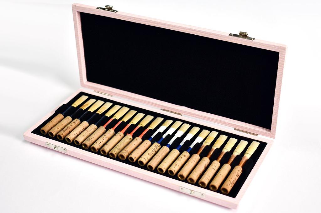 Vivace Oboe Reed Case Pink 20pcs OB-20